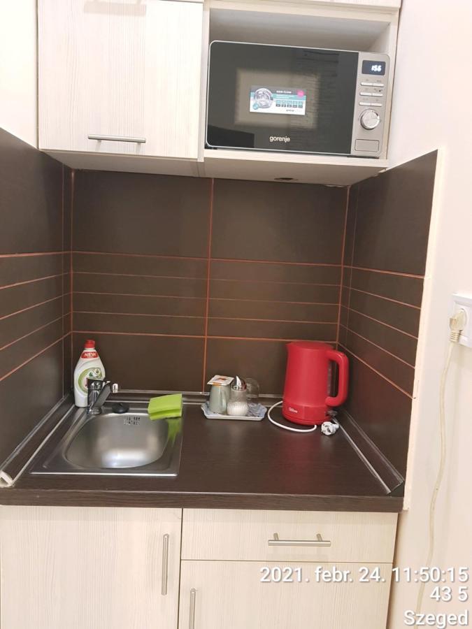 Rozsa Apartmanhaz Szeged Exterior photo